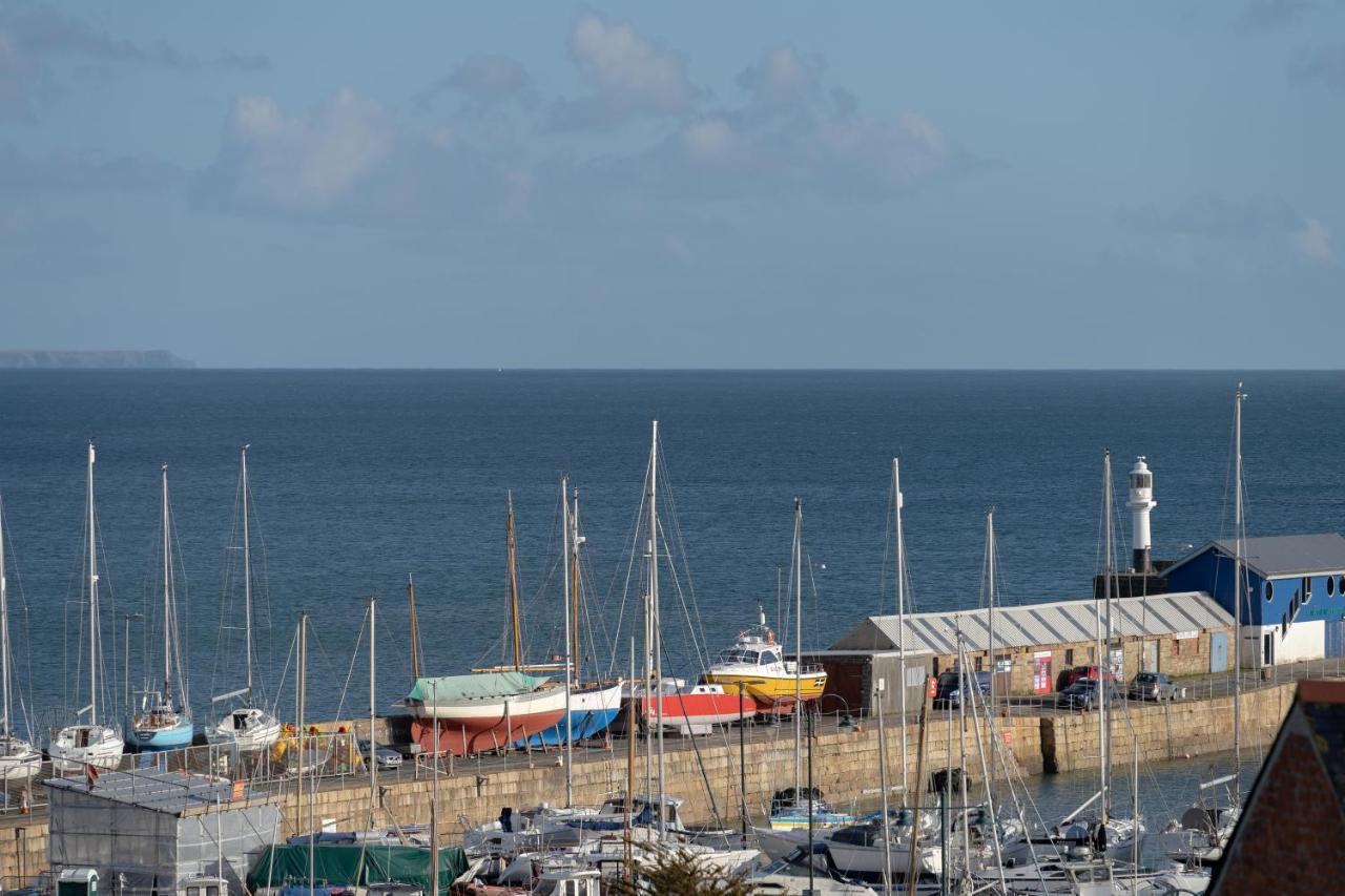 Stunning Views Over Mounts Bay With Balcony Penzance Exteriör bild